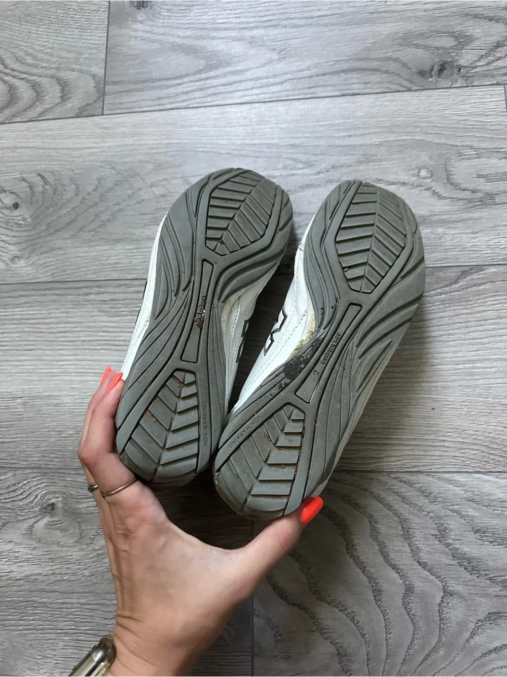 New Balance 450 Sneakers